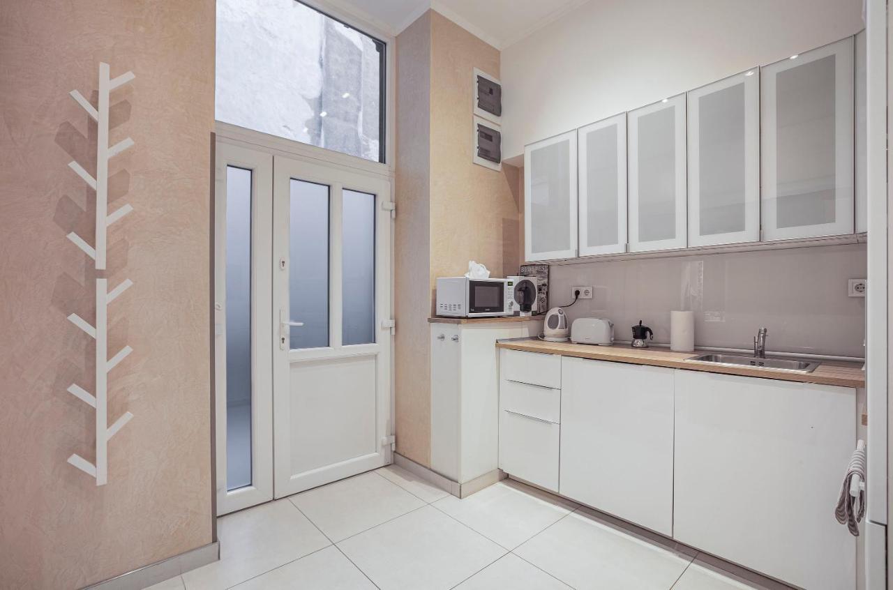 Luxury Art Deco Flat / Big Balcony Apartment Будапеща Екстериор снимка